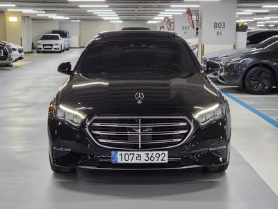 صورة 5 لـ 2025 Mercedes-BENZ E-CLASS