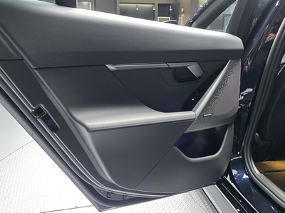 صورة مصغرة 15 لـ 2026 BMW 5 SERIES