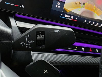 صورة مصغرة 29 لـ 2026 BMW 5 SERIES