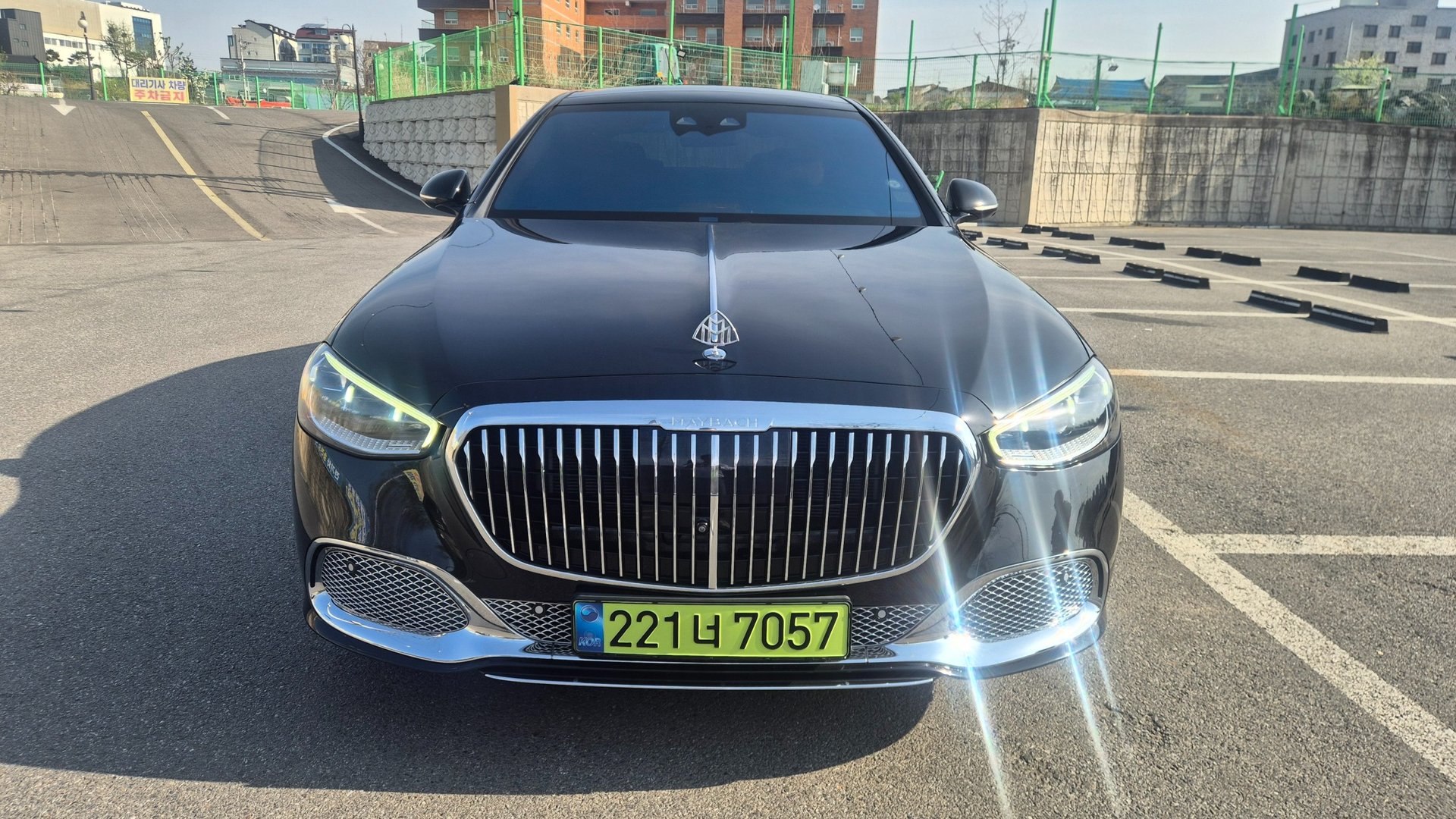 صورة 1 لـ 2023 Mercedes-BENZ S-CLASS