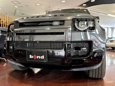 LAND ROVER DEFENDER - 6