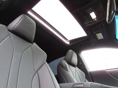 صورة مصغرة 18 لـ 2024 Lexus ES
