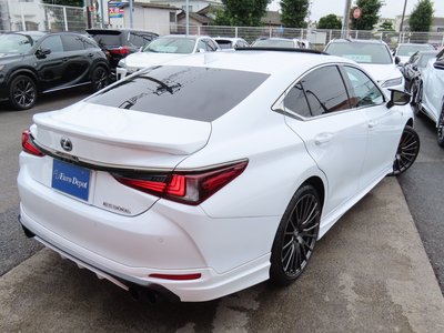صورة مصغرة 84 لـ 2024 Lexus ES