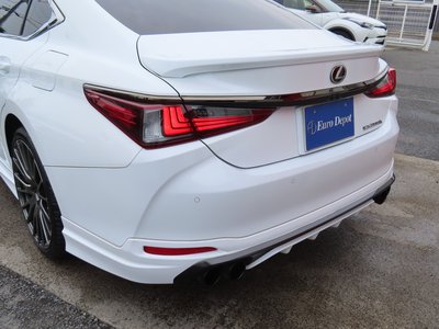 صورة مصغرة 45 لـ 2024 Lexus ES