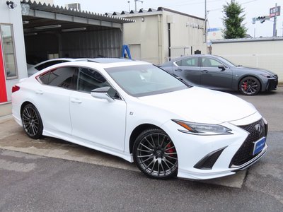 صورة مصغرة 29 لـ 2024 Lexus ES