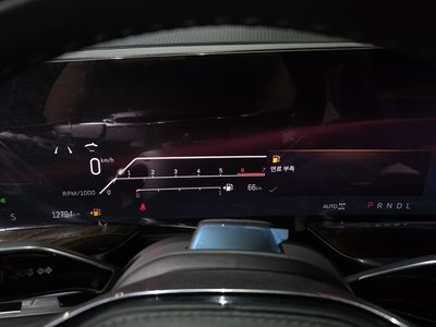 CADILLAC ESCALADE - 8