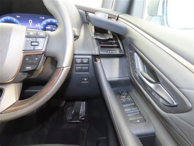 2023 Toyota ALPHARD — миниатюра 16