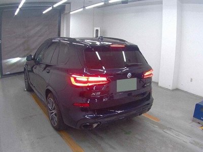 صورة 1 لـ 2023 BMW X5