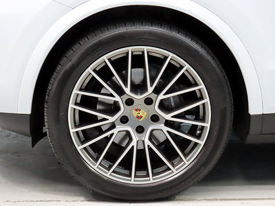 PORSCHE CAYENNE - 6