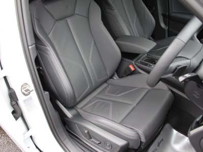 2025 AUDI Q3 SPORTBACK thumbnail 24