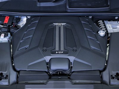 BENTLEY BENTAYGA - 7