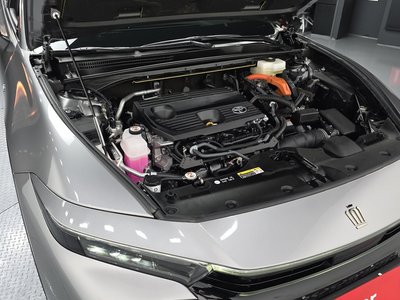 TOYOTA CROWN CROSSOVER - 7