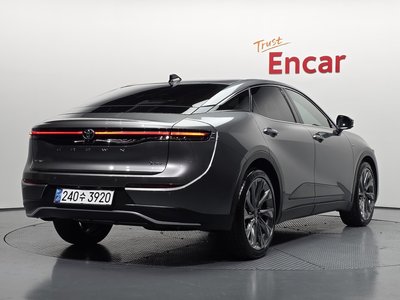 TOYOTA CROWN CROSSOVER - 4