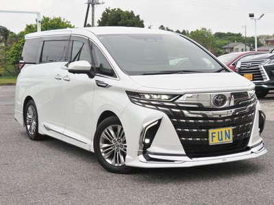 TOYOTA ALPHARD - 3