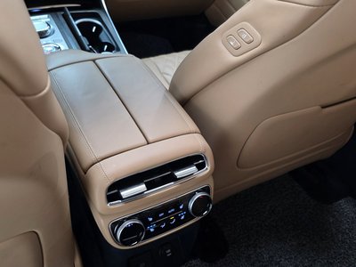 2023 Genesis GV80 — миниатюра 17