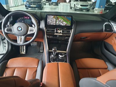 BMW 8 SERIES - 5