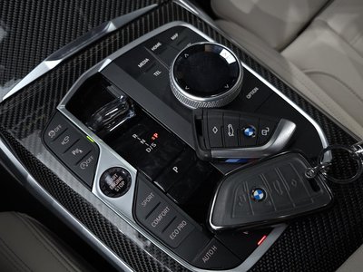 صورة مصغرة 12 لـ 2025 BMW 3 SERIES
