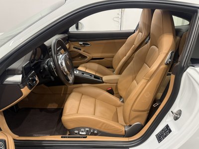 صورة 8 لـ 2015 Porsche 911