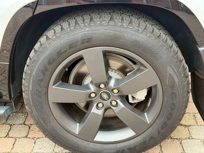 LAND ROVER DEFENDER - 6