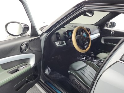 MINI COUNTRYMAN - 10