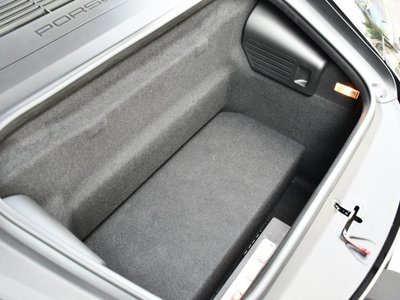 2016 Porsche 911 — миниатюра 18