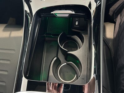 2025 Mercedes-BENZ GLC 缩略图 17