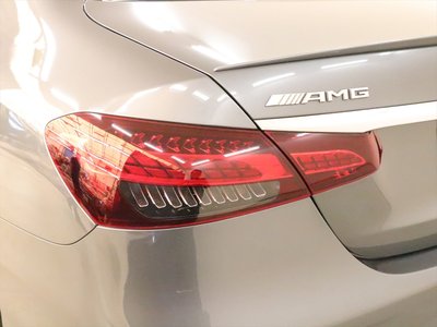 صورة 9 لـ 2021 Mercedes-BENZ E-CLASS AMG