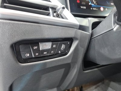 2025 BMW M2 — миниатюра 24