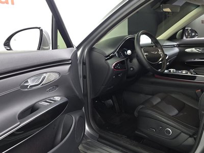 2022 Genesis GV70 photo 10