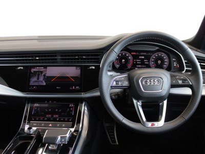صورة مصغرة 27 لـ 2025 AUDI Q8