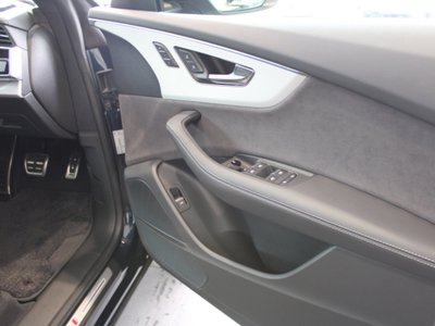 صورة مصغرة 13 لـ 2025 AUDI Q8