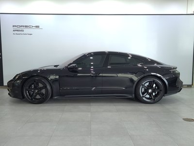 صورة مصغرة 12 لـ 2025 Porsche TAYCAN