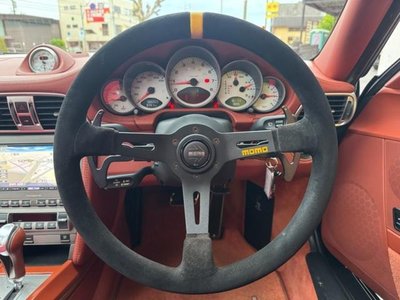PORSCHE 911 - 5