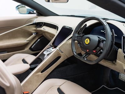 FERRARI ROMA SPIDER - 3