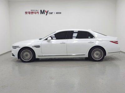 صورة 5 لـ 2020 Genesis G90