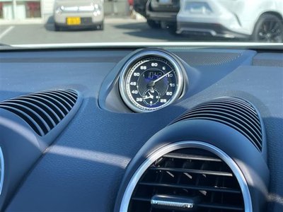 PORSCHE 718 SPYDER - 6