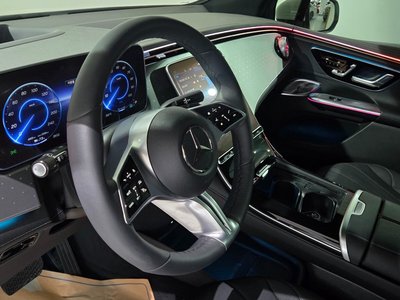2025 Mercedes-BENZ EQE thumbnail 14
