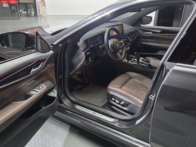 2024 BMW 6 SERIES GT — миниатюра 13