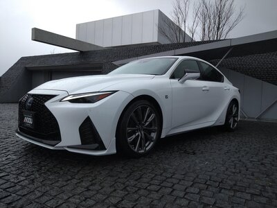 LEXUS IS - 5