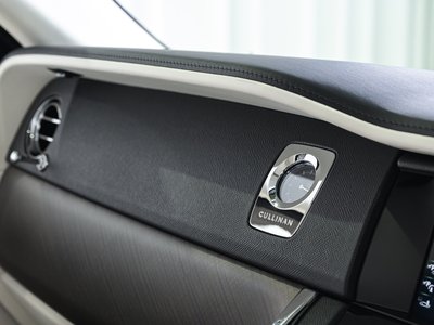 صورة مصغرة 33 لـ 2023 ROLLS-ROYCE CULLINAN