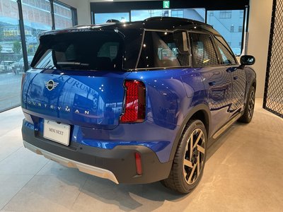 MINI COUNTRYMAN - 4