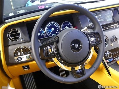 ROLLS-ROYCE CULLINAN - 8