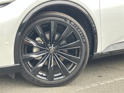 صورة مصغرة 34 لـ 2024 Toyota CROWN SPORT
