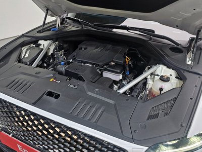 صورة 7 لـ 2022 GENESIS GV70