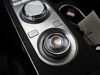 صورة 9 لـ 2022 GENESIS GV70