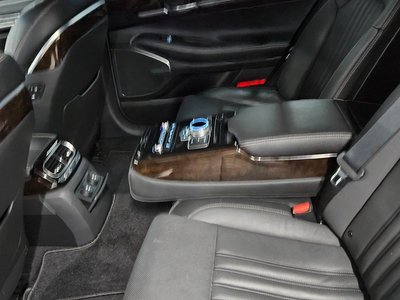 صورة مصغرة 17 لـ 2018 Genesis G90