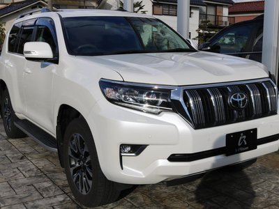 TOYOTA LAND CRUISER PRADO - 1