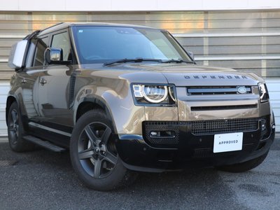 LAND ROVER DEFENDER - 1