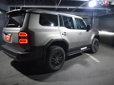 TOYOTA LAND CRUISER 250 - 9