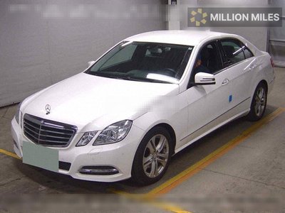 MERCEDES-BENZ E-CLASS - 4